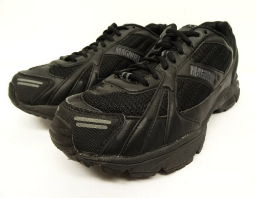 イギリス軍 "MAGNUM" トレーニングシューズ UK7 (USED) 「Shoes」 入荷しました。