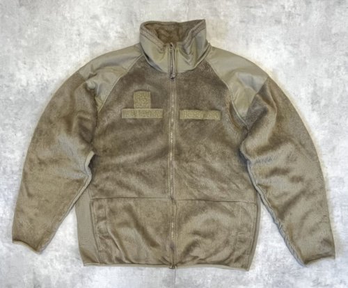 アメリカ軍 US ARMY ECWCS GENIII LEVEL3 フリースジャケット コヨーテ (VINTAGE) 「Jacket」入荷しました。