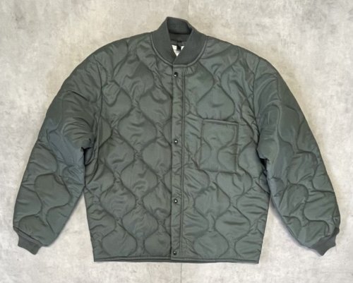 00'S アメリカ軍 USAF "CWU-9/P" キルティング ライナージャケット セージグリーン (DEADSTOCK) 「Jacket」入荷しました。