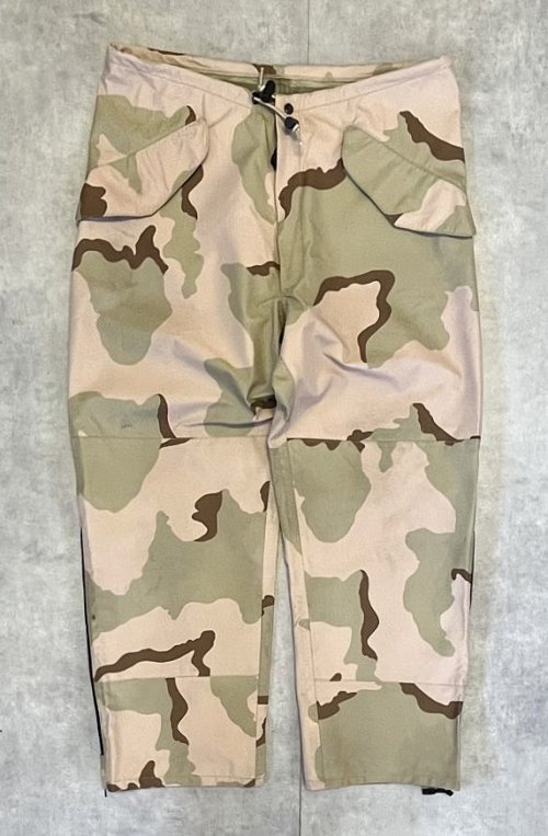 アメリカ軍 US ARMY ECWCS GEN1 ゴアテックスパンツ デザートカモ (VINTAGE) 「Bottoms」入荷しました。