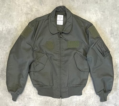 アメリカ軍 USAF "CWU-36/P" アラミド フライトジャケット オリーブ (DEADSTOCK) 「Jacket」入荷しました。