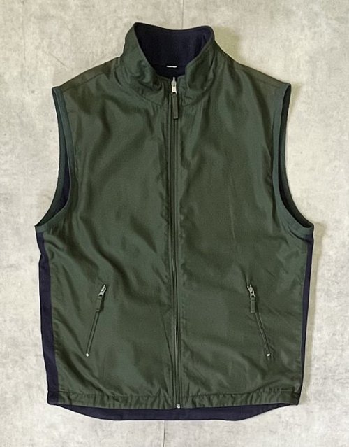 00'S GAP 旧タグ リバーシブル ナイロン/フリース ベスト ダークグリーン/ネイビー (VINTAGE) 「No Sleeve」入荷しました。