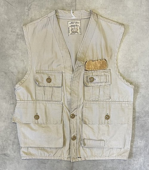 70'S HUDSON BAY HERTER'S フィッシングベスト ベージュ (VINTAGE) 「No Sleeve」入荷しました。