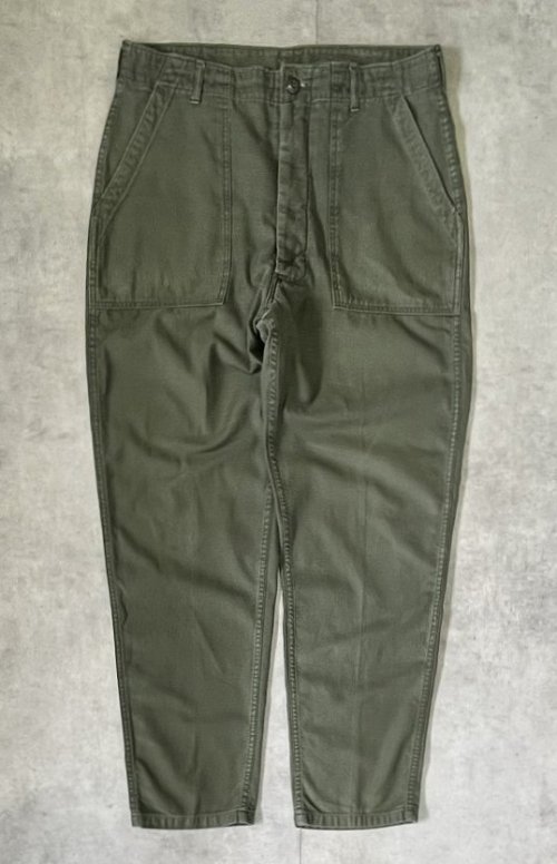 70'S アメリカ軍 US ARMY "OG107" コットンサテン ベイカーパンツ ミリタリーグリーン (VINTAGE) 「Bottoms」入荷しました。