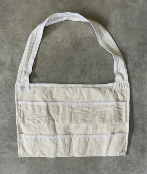 WARD'S キャンバス ショルダーバッグ ホワイト (VINTAGE) 「Bag」入荷しました。