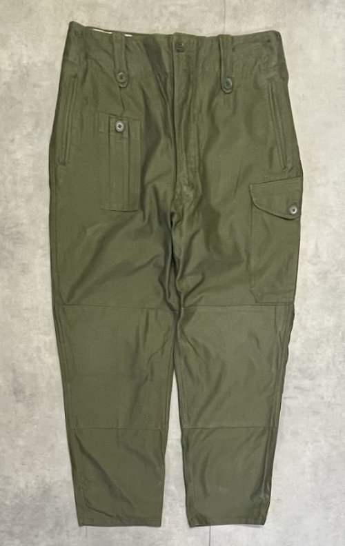 60'S イギリス軍 BRITISH ARMY "1960 PATTERN" コンバットトラウザーズ オリーブ (VINTAGE)「Bottoms」入荷しました。