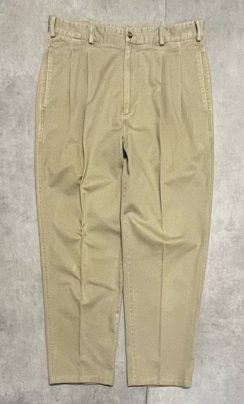 90'S BROOKS BROTHERS ツータック チノパンツ ベージュ 香港製 (VINTAGE)「Bottoms」入荷しました。