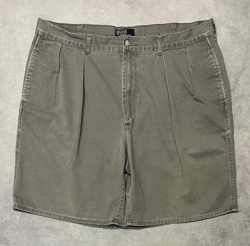 90'S RALPH LAUREN "ボックスロゴ" ツープリーツ チノショーツ カーキ USA製 (VINTAGE)「Shorts」入荷しました。