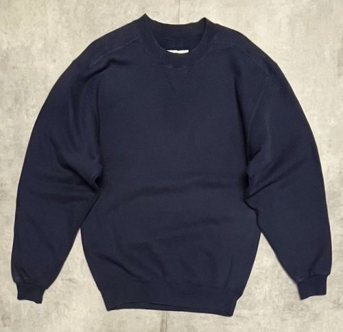80'S LL Bean by RUSSELL ATHLETIC 前Vガゼット スウェットシャツ ネイビー USA製 (VINTAGE)「T-Shirt」入荷しました。
