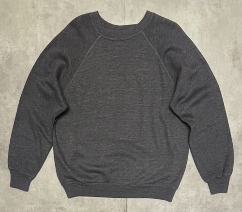 70'S SPORTSWEAR ラグランスリーブ スウェットシャツ チャコール (VINTAGE)「Sweat Shirt」入荷しました。