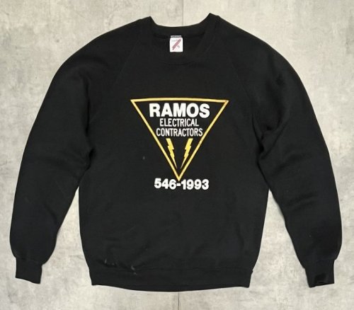 80'S JERZEES ラグランスリーブ 両面プリント スウェットシャツ ブラック USA製 (VINTAGE)「Sweat Shirt」入荷しました。