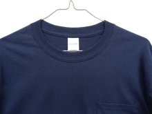 他の写真1: GILDAN ポケット付き ロングスリーブ Tシャツ NAVY (NEW)