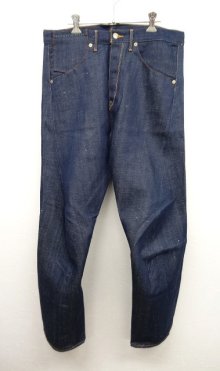 他の写真3: LEVIS RED "1st SIGNATURE" 401本限定 ハンドステッチ 立体裁断デニム スペイン製  (DEADSTOCK)