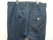 他の写真3: LEVIS RED 1st STANDARD 1056本限定シリアルナンバー入り 立体裁断デニム RIGID (MINT CONDITION)