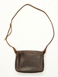 他の写真3: FERNAND LEATHER "HORIZONTAL LATCH POUCH" オールレザー ショルダーバッグ USA製 (USED)