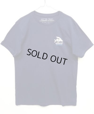 画像1: 日本未発売 PATAGONIA サンタモニカ限定 ロゴバックプリント 半袖 Tシャツ USA製 (NEW)