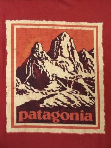 他の写真1: 90'S PATAGONIA 黒タグ バックプリント 長袖Tシャツ USA製 (VINTAGE)