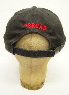 他の写真2: 日本未発売 THE BROAD 現代美術館 オフィシャル キャップ (NEW)