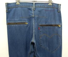 他の写真3: LEVIS RED "PASSIVE AGGRESSIVE" 立体裁断デニム 2001年 チュニジア製 (USED)