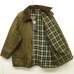 画像2: 90'S BARBOUR 3クレスト 旧タグ "BEAUFORT" オイルドジャケット OLIVE イングランド製 (VINTAGE) (2)