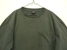 他の写真1: 90'S PATAGONIA 黒タグ オーバルロゴ刺繍 長袖 ポケット付きTシャツ オリーブ USA製 (VINTAGE)