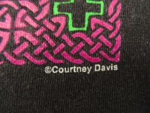 他の写真3: 90'S FASHION VICTIM "COURTNEY DAVIS" シングルステッチ 半袖 Tシャツ ブラック USA製 (VINTAGE)