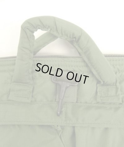 画像4: 18'S アメリカ軍 USAF フライヤーズ ヘルメットバッグ OLIVE (DEADSTOCK)