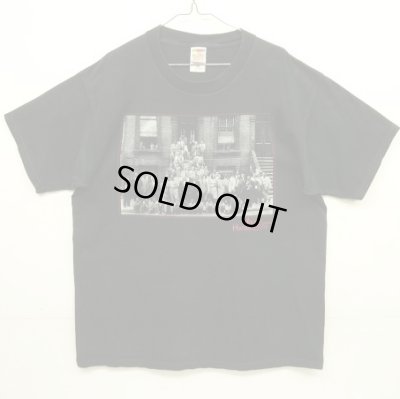 画像1: 90'S ART KANE "HARLEM 1958" FOTOFOLIO製 半袖 Tシャツ ブラック (VINTAGE)