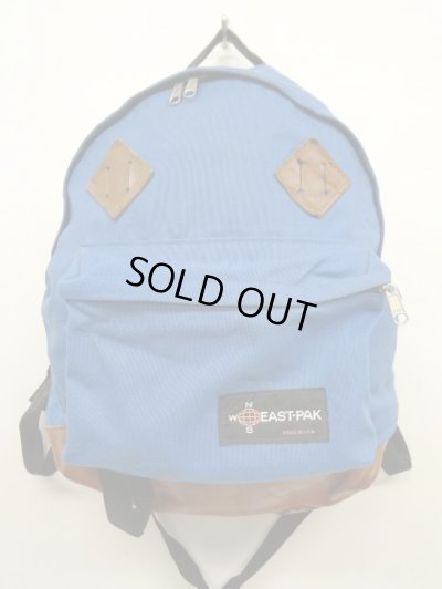 画像1: 70'S EASTPAK "NEWSタグ" ナイロン/レザー バックパック ライトブルー USA製 (VINTAGE)