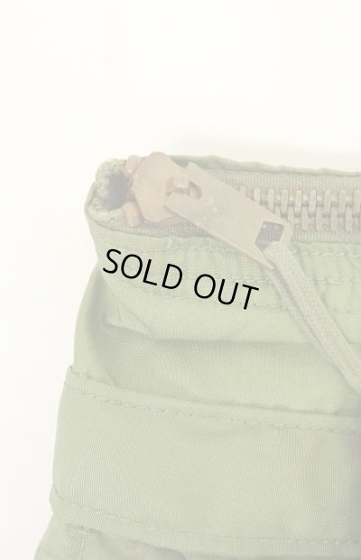 画像3: 80'S アメリカ軍 USAF フライヤーズ ヘルメットバッグ SCOVILLブラスジップ (VINTAGE)