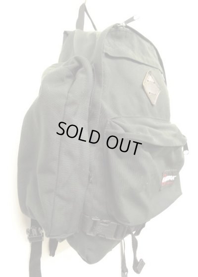 画像4: 80'S EASTPAK 旧タグ 両サイド収納付き ナイロン バックパック ブラック USA製 (VINTAGE)