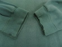 他の写真2: 90'S EDDIE BAUER 黒タグ シングルステッチ 針抜きリブ 猫目ボタン ヘンリーネック 長袖 Tシャツ ダークグリーン USA製 (VINTAGE)