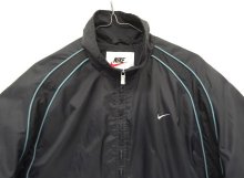 他の写真1: 90'S NIKE 胸ロゴ 裏地メッシュ  ライン入り ナイロンジャケット ブラック/チャコール  (VINTAGE)