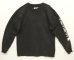 画像1: CARHARTT 袖プリント 長袖 Tシャツ ブラック (VINTAGE) (1)