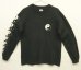 画像1: 90'S FASHION VICTIM "YIN & YANG" 袖＆両面プリント 長袖 Tシャツ ブラック USA製 (VINTAGE) (1)