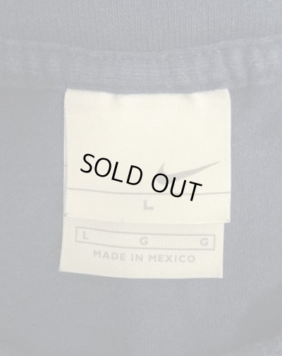 画像2: 00'S NIKE 銀タグ SWOOSHセンターロゴ刺繍 長袖 Tシャツ ネイビー (VINTAGE)