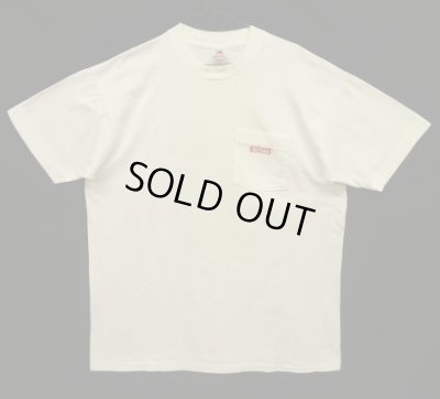 画像3: 90'S MARLBORO 両面プリント ポケット付き 半袖 Tシャツ ホワイト USA製 (VINTAGE)