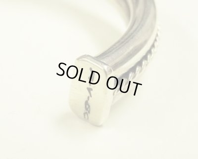 画像5: ナバホ族 インディアンジュエリー "STEVE ARVISO" ホースウィスパラー シルバーバングル (NEW)