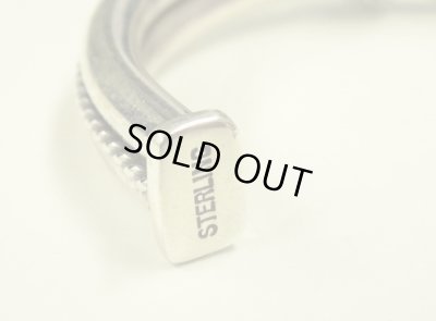 画像6: ナバホ族 インディアンジュエリー "STEVE ARVISO" ホースウィスパラー シルバーバングル (NEW)