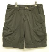 ARC'TERYX "サンウエストタグ" RAMPART SHORT 斜めポケット カーゴショーツ ダークカーキ (USED)