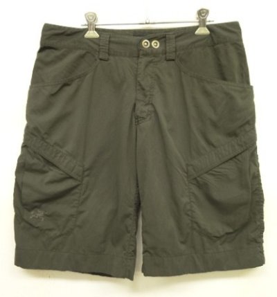 画像1: ARC'TERYX "サンウエストタグ" RAMPART SHORT 斜めポケット カーゴショーツ ダークカーキ (USED)