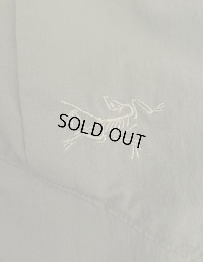 画像4: ARC'TERYX "サンウエストタグ" RAMPART SHORT 斜めポケット カーゴショーツ ダークカーキ (USED)