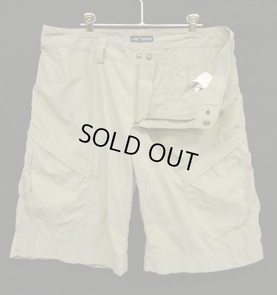 画像3: ARC'TERYX "サンウエストタグ" RAMPART SHORT 斜めポケット カーゴショーツ アーバングレー (USED)