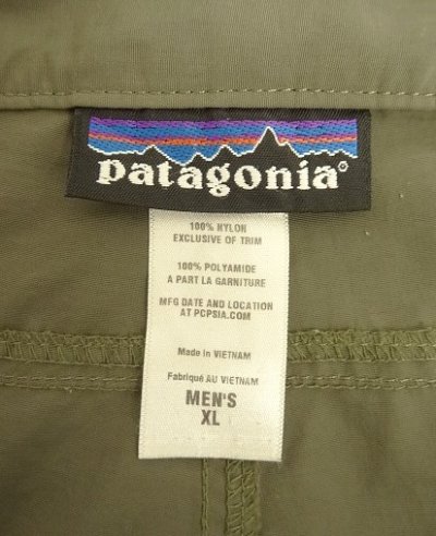 画像2: PATAGONIA バックジップ付きポケット ナイロンショーツ ダークカーキ (USED)