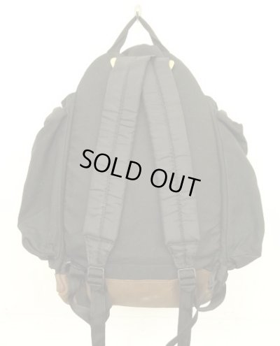 画像4: 80'S EASTPAK 旧タグ 両サイド収納付き ボトムレザー ナイロン バックパック ブラック USA製 (VINTAGE)
