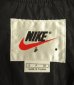 画像2: 90'S NIKE 白タグ 裏地付き ナイロンジャケット ブラック/ホワイト (VINTAGE) (2)
