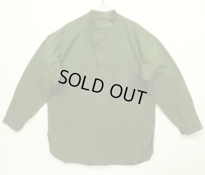 画像1: 50'S スウェーデン軍 M55 初期モデル スタンドカラーシャツ ダークグリーン (DEADSTOCK)