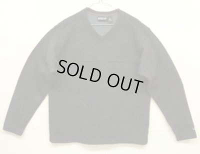 画像1: 01'S PATAGONIA 袖先ロゴ 同色切り替え Vネック ニット ネイビー USA製 (VINTAGE)