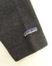 画像3: 01'S PATAGONIA 袖先ロゴ 同色切り替え Vネック ニット ネイビー USA製 (VINTAGE) (3)
