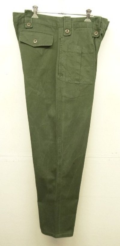 画像3: 70'S ベルギー軍 "左右非対称ポケット" プリーツ入り カーゴパンツ ミリタリーグリーン 6FF (VINTAGE)